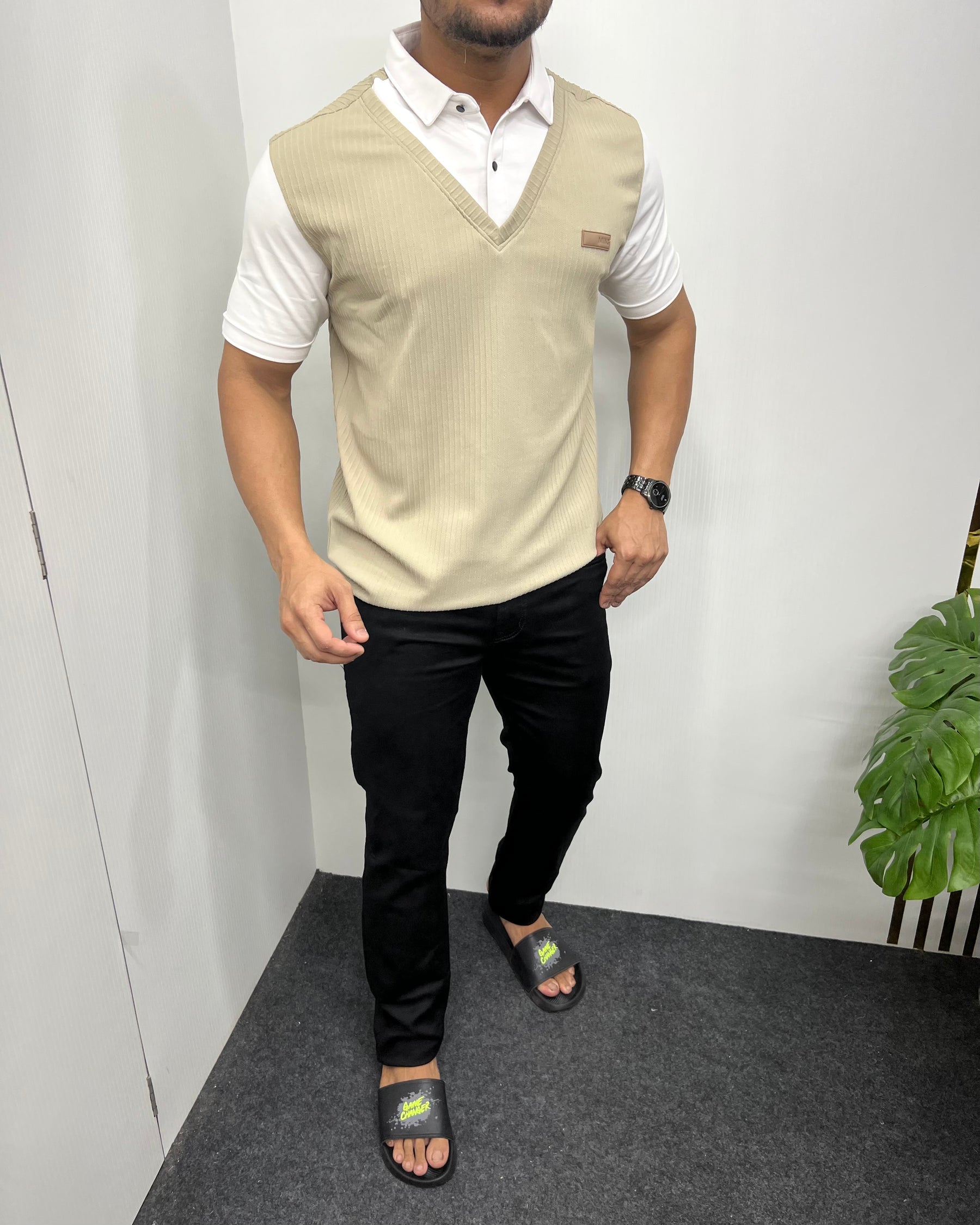 Beige & White Plaid T-Shirt