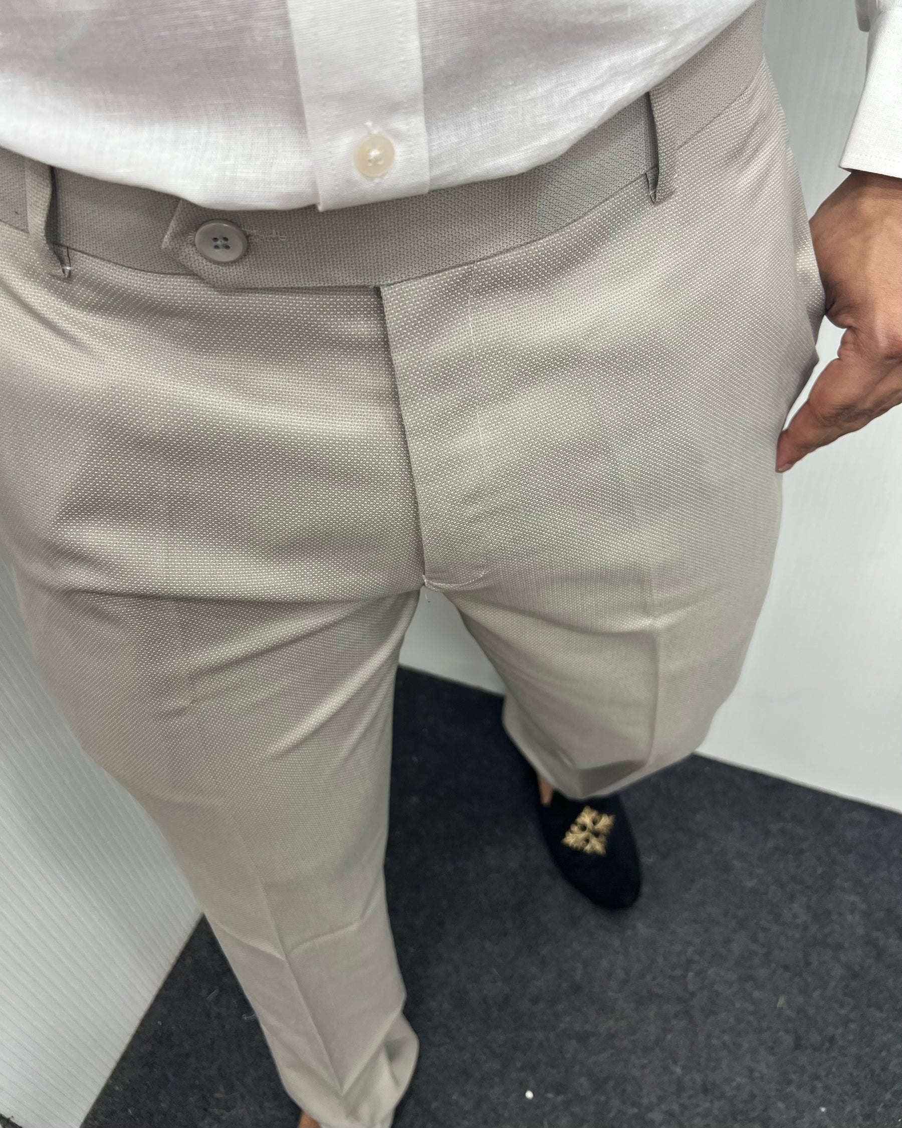 Pearl Gray Straight Fit Dobby Flexiwaist Business Class Formal Pant