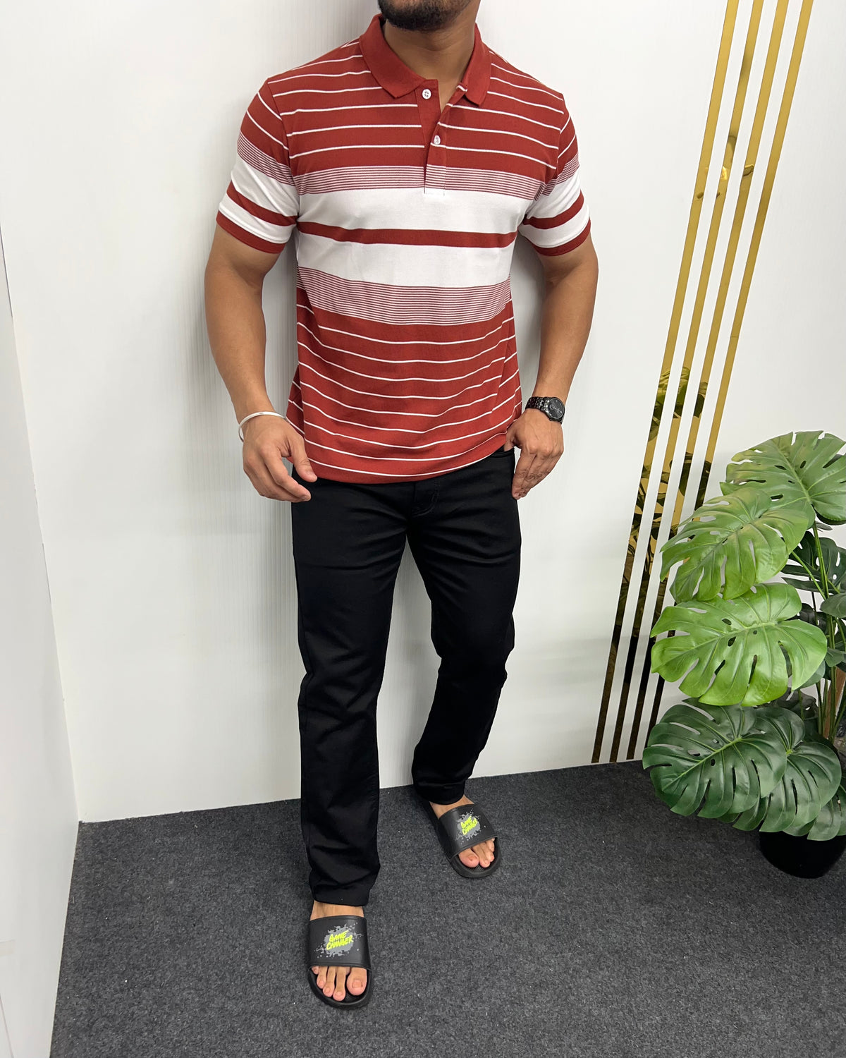Carrot Collar Matty Striped T-Shirt
